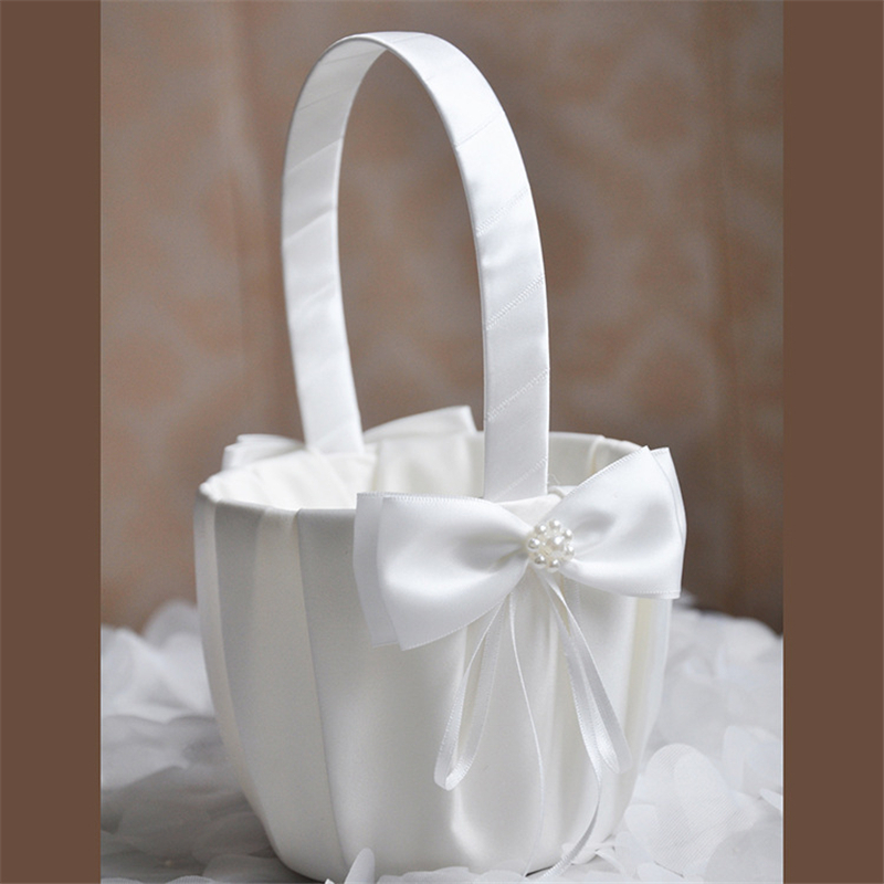 White Flower Girls Basket Pear - огляд і ціна Gardening Tools Girls